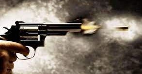 बिहार: सुगौली में दिन दहाड़े अपराधियों ने एक युवक को गोली मार